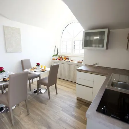 Bed & Breakfast Domus Dams Montescaglioso
