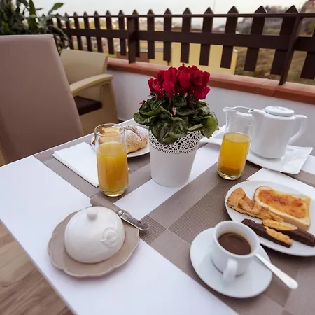 Alojamento de Acomodação e Pequeno-almoço Domus Dams 3*